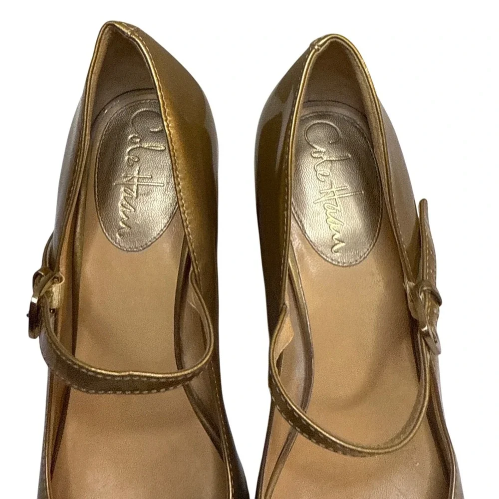 Cole Haan Peep Toe Mary Jane Heels Gold Metallic Patent Leather Buckle Shoes 6.5
